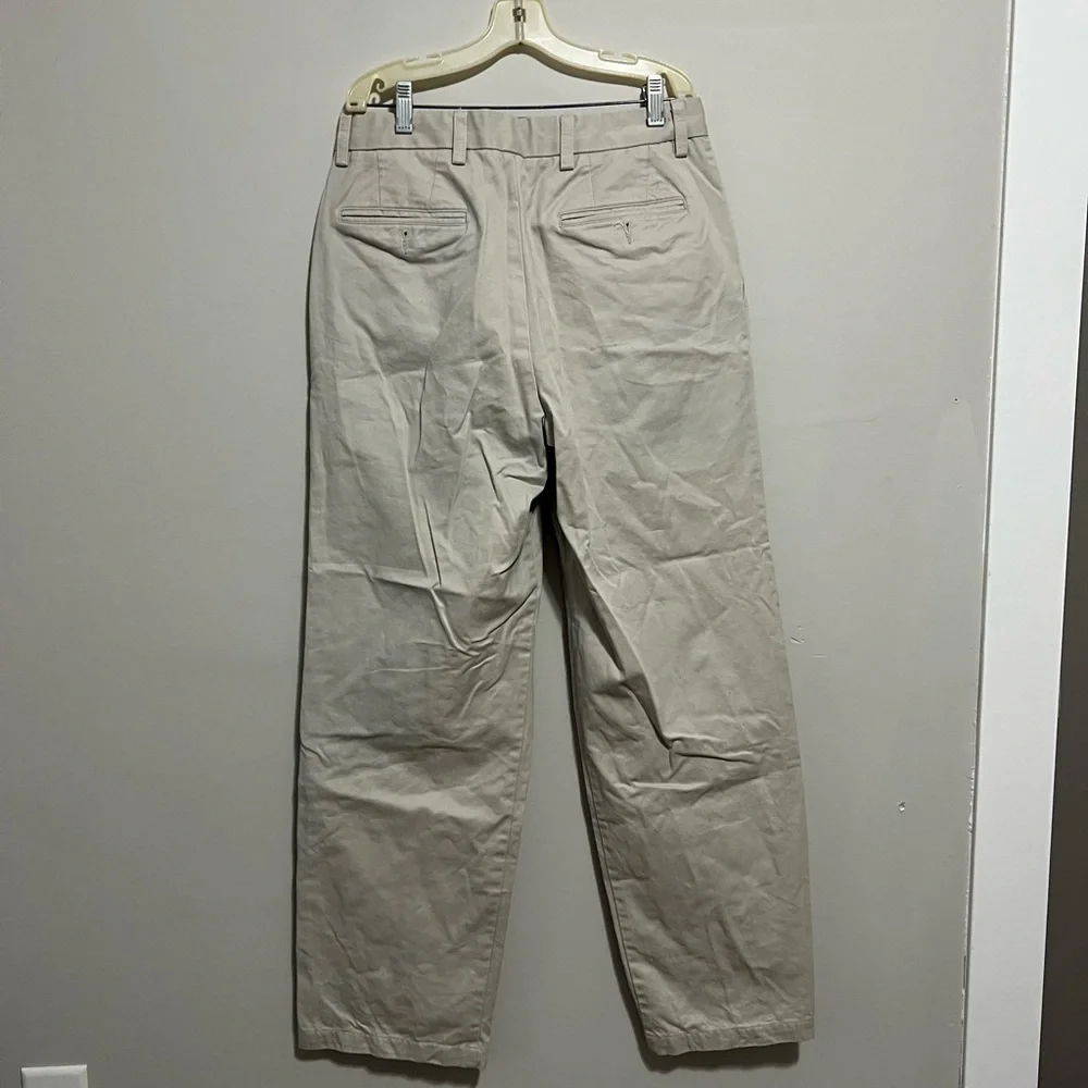 Dockers Men's Khaki Chinos - Picture 2 of 3